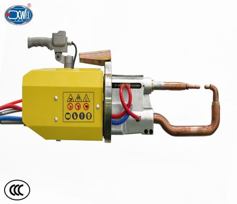 سعر جيد المحمولة 46KVA 0.8MPa السيارات آلة لحام البقعة المتنقلة الانترنت
